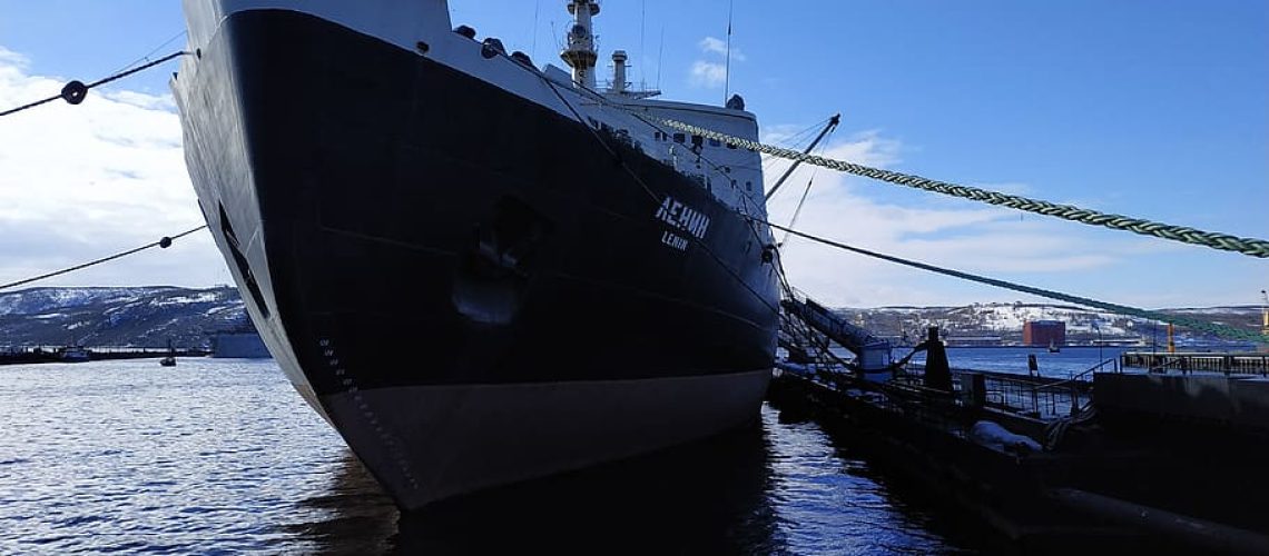 icebreaker-sea-ship-water